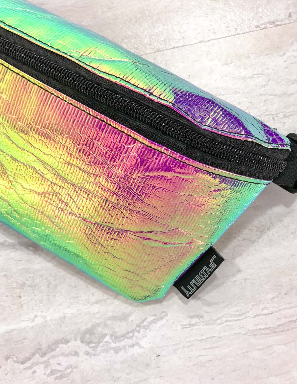 Fydelity Interplanetary Fanny Pack - Model Image