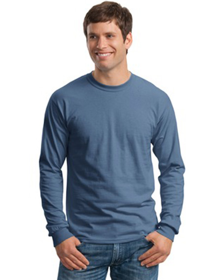 Gildan Ultra Cotton Long Sleeve T-Shirt 2400 - Model Image